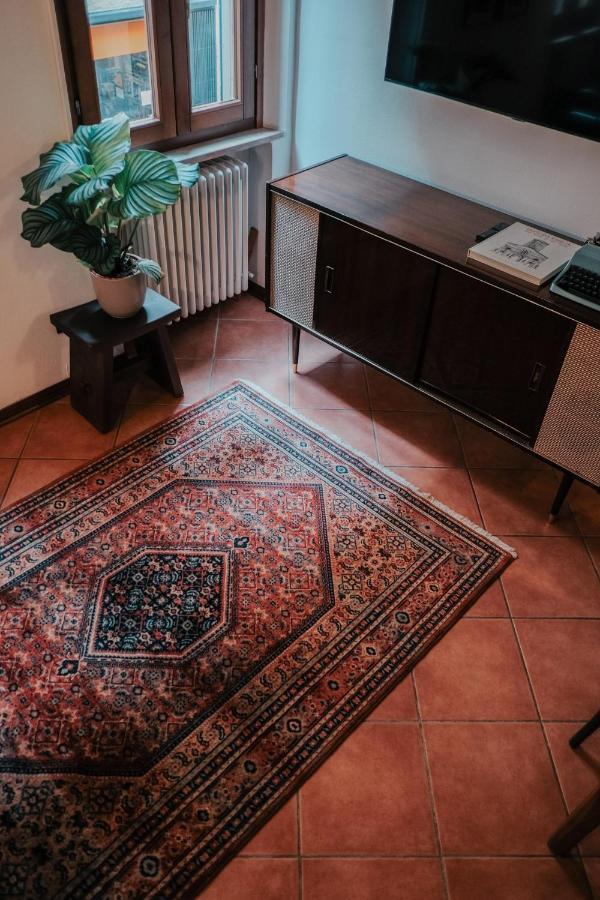 Tra Le Case Di Reggio - Zaccagni Reggio Emilia Exterior foto